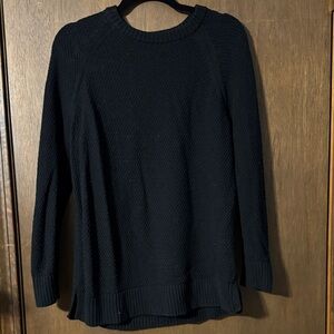 Old Navy Women's Black Crew Neck Sweater